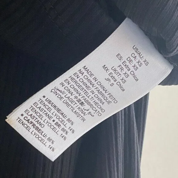 The Drop Jody Black Square Neck Fitted Rib Tank Top - Picture 7 of 9